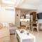 Eleni Luxury Maisonette with Jacuzzi