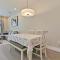New Spacious & Tranquil Townhouse near Disney - 4BR, 3FB, and Pool