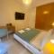 Le Chris Central Apartments