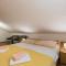 Nice Home In Ostrobradic With Jacuzzi