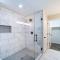 Brandnew Spacious 4 BR House minutes to Uptown Charlotte