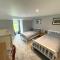 Pass the Keys Spacious 3BR Cottage in Beautiful Rural Setting - 道格拉斯堡