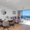 Level 30 Oracle Tower 2 Stunning views and free parking - GC Getaways