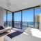Level 30 Oracle Tower 2 Stunning views and free parking - GC Getaways