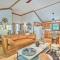 Boone Hideaway with Deck, Grill and Hot Tub!