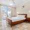 Hotel Tropiq