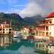 Eden Island Luxury Accommodation
