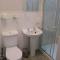 Sefton Lodge SEAFRONT ,PANORAMIC SEA VIEW ENSUITE BALCONY ROOMS AVAILABLE, GUEST GARDEN