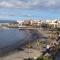 Apartamento HAKUNA MATATA con gran terraza, planta baja