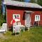 Summer bedroom, outside toilet, shower, kitchen. 120 m from Sandbach.