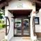 HOP HOUSE Garni Hotel