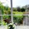 Cosy Axminster Studio with Extra Beds