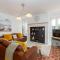 Charles Alexander Short Stay - Clifton Drive Beach Retreat