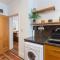 Charles Alexander Short Stay - Clifton Drive Beach Retreat