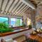 Adventure House Conchas Chinas