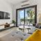 Dreamy 2 bed apartment by the sea
