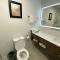Glengarry Extended Stays