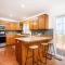 Spacious Family Friendly Home Near Massanutten and National Park