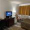 Super 8 by Wyndham Trinidad - Trinidad