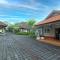 Dewi Sinta Hotel and Restaurant