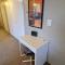 2BR 2Bath L4 Executive Apartment, in City Centre
