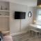 Modern Ground Floor Garden Apartment With Parking