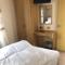 A4 THE CHASE 6 Berth Pet Friendly Caravan With Decking - 英戈尔德梅尔斯