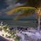 Northshore Seaside Suites