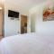 Villa Palma with Heated Private Pool - Podhum