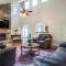 Little Cub Cottage - Mtn Views & Community Pools