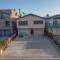 Ocean View / Pool Table / Surfboards / Beach Bikes - Oxnard