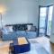 Beach Side Apartment with a Balcony - 派尔努