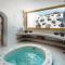 Santorini's Rising Sun Private Villa - 易莫洛林