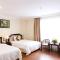 Iris Dalat Hotel