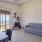 2 Bedroom Cozy Apartment In Marina Di Strongoli