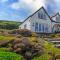Stables Croyde | 4 Bedrooms / Sleeps 8 | Sea & Beach Views - 克罗伊德