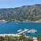 Apartment Plagenti with Sea View