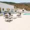 Santorini's Rising Sun Private Villa - 易莫洛林