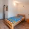Beautiful Apartment In Vir With Wifi - 维尔