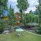 StayVista at The Waterwillow with Valley View - Manāli