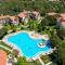 Bellis Deluxe Hotel & Heated for Winter Aqua Park