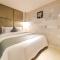 Docking Hotel