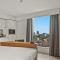 Roomzzz London Stratford