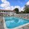 Super 8 by Wyndham Petaluma