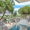 Beautiful Apartment In Cattolica With Wifi