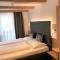 B&B HOTEL CENTRAL - Zimmer - Studios - Apartments