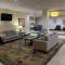 Quality Inn & Suites Downtown Mansfield