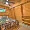 Wilmington Chalet with Hot Tub Less Than 8 Mi to Mount Snow! - 威尔明顿