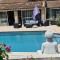 EDEN HOUSE villa 200 m2, 5 chamb 5 sdb, piscine privée, jardin clos 4000 m2, parking - Meyreuil