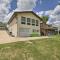 Cumberland Retreat with Lakefront Yard and Dock - Cumberland